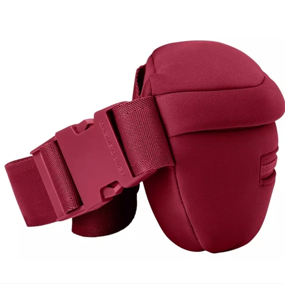 NEW DAGNE DOVER Ace Fanny Pack In Spice Dark Red - Picture 2 of 3